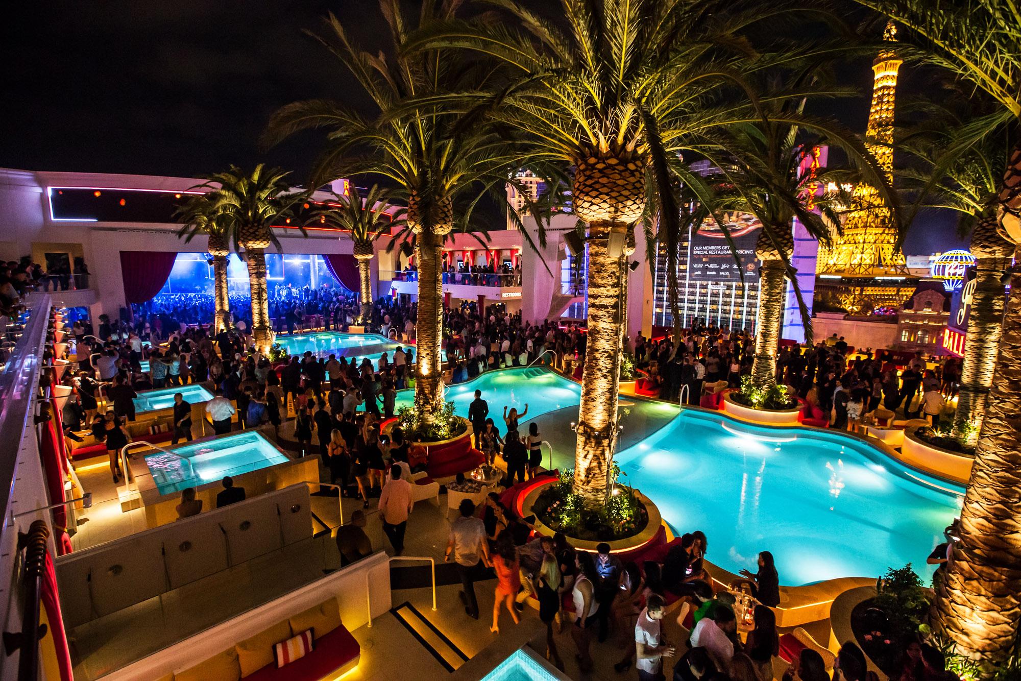 Drai’s Bottle Service Prices & Cost