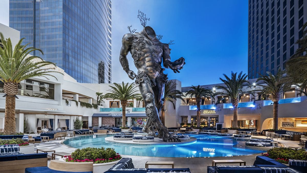 KAOS Dayclub Cabana Prices & Bottle Service Cost