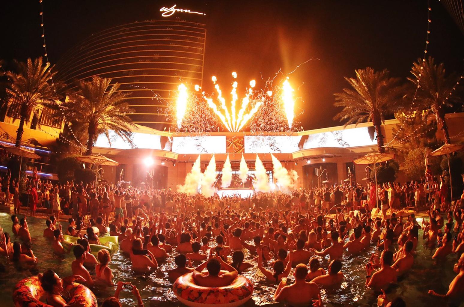 XS Bottle Service Prices & Cost